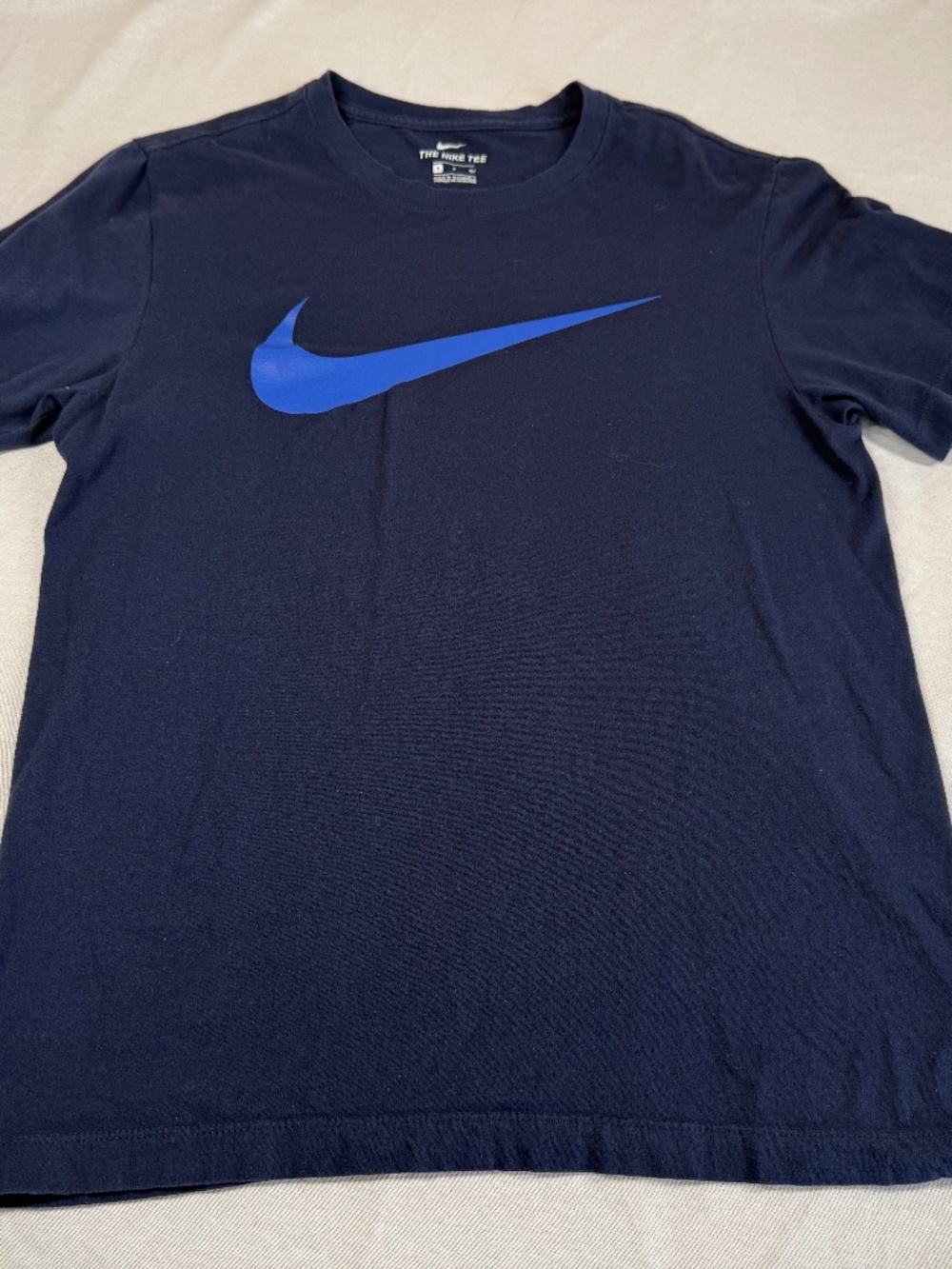 The Nike Tee Men's Short Sleeve Logo Shirt Size Small - Blue